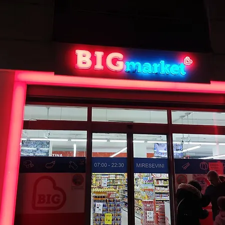 Apartmán в 2 мин от моря Durrës